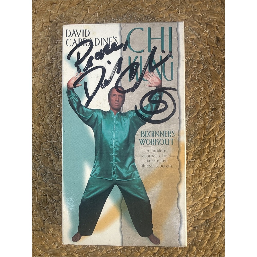 1997 -DAVID CARRADINE- BECKETT Signed/Autograph/Auto VHS Video Tape - KUNG FU!